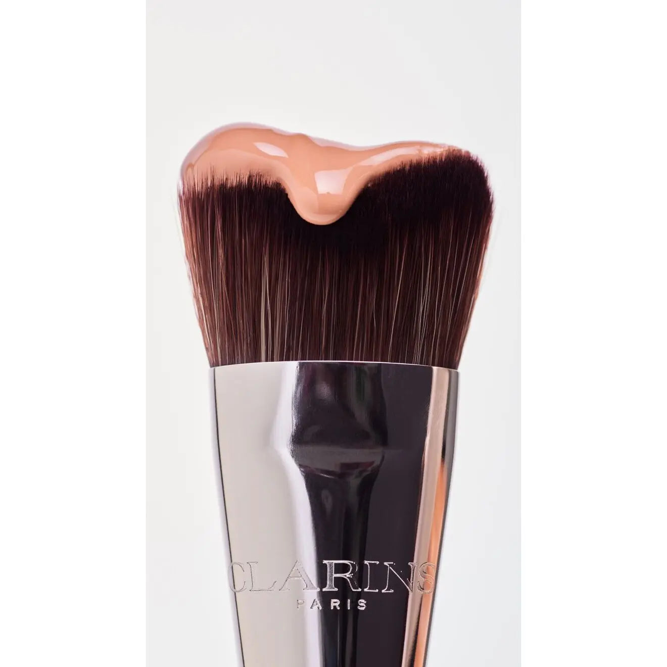 Clarins Double Serum Gua Sha Inspired Foundation Brush