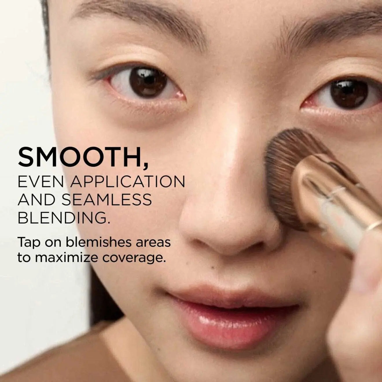 Clarins Double Serum Gua Sha Inspired Foundation Brush