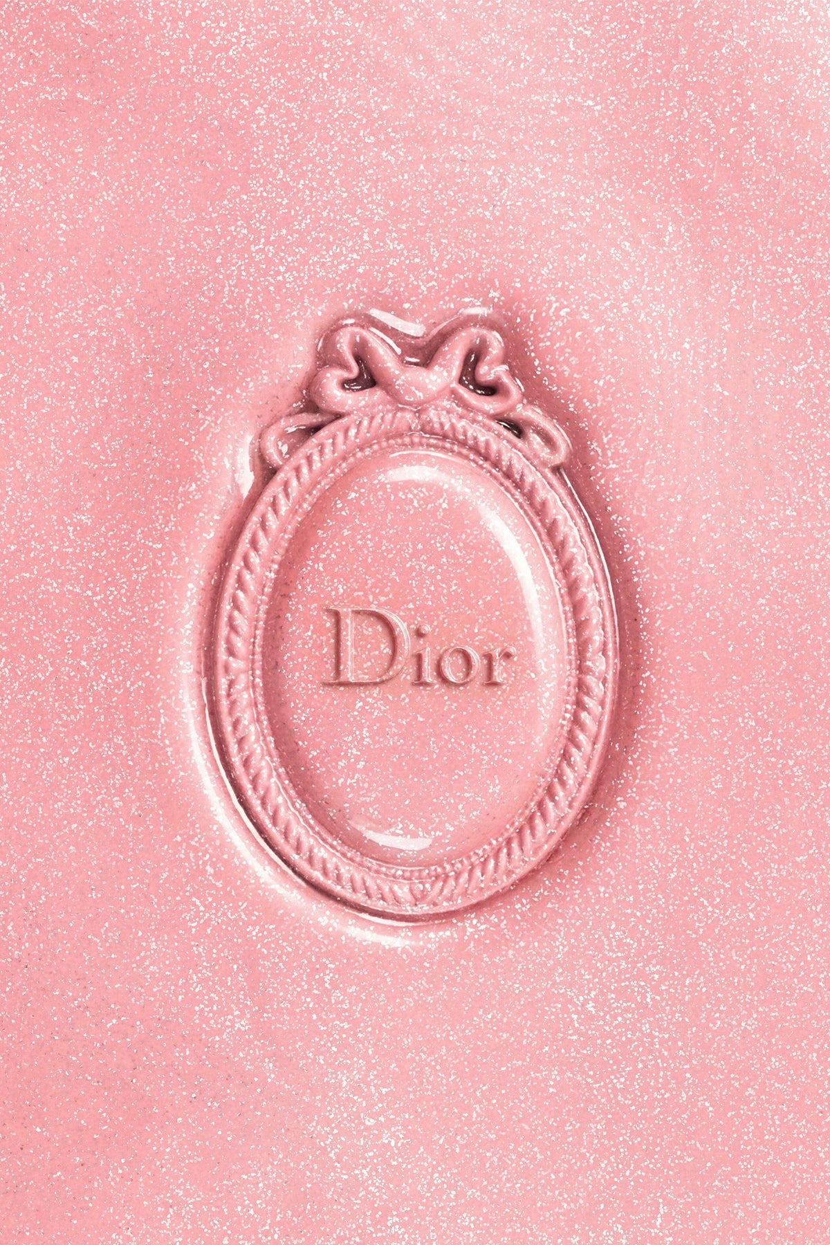 DIOR Médaillon Limited Edition - Sparkle Lip Balm with 24 hours hydration