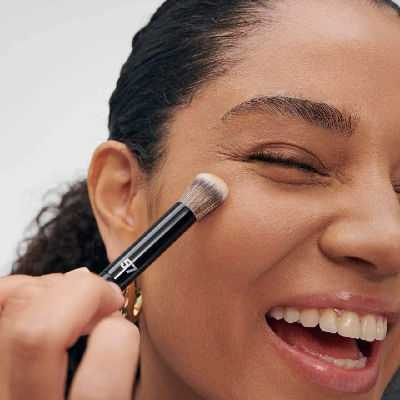 SEPHORA COLLECTION PRO Concealer Brush #57