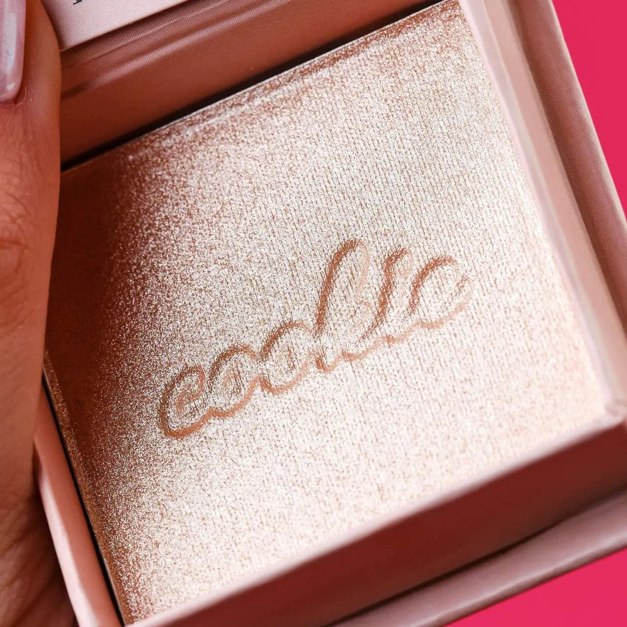 Benefit Cosmetics - Cookie and Tickle Shimmer Finish Powder Highlighters    