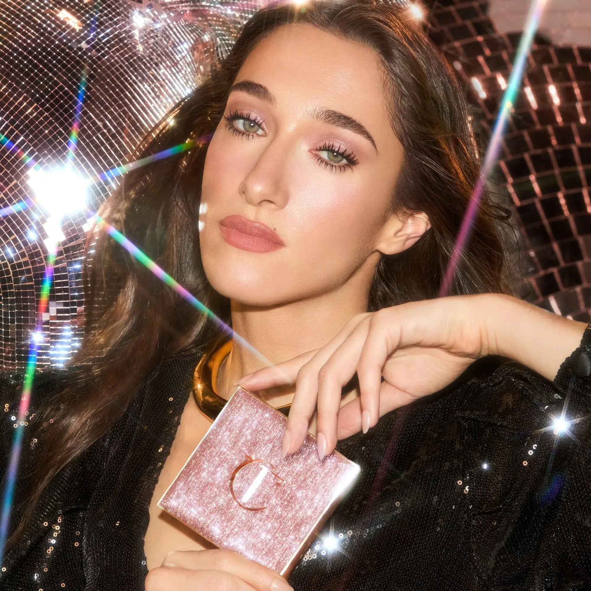 Charlotte Tilbury Hollywood Instant Look In A Palette - Pretty, Glowing Beauty    