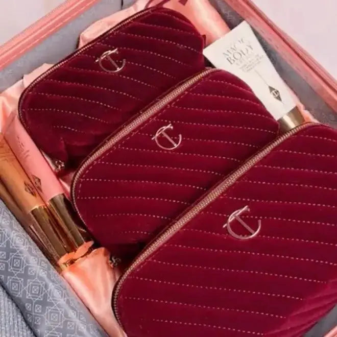 Charlotte Tilbury Makeup Bag of Dreams    