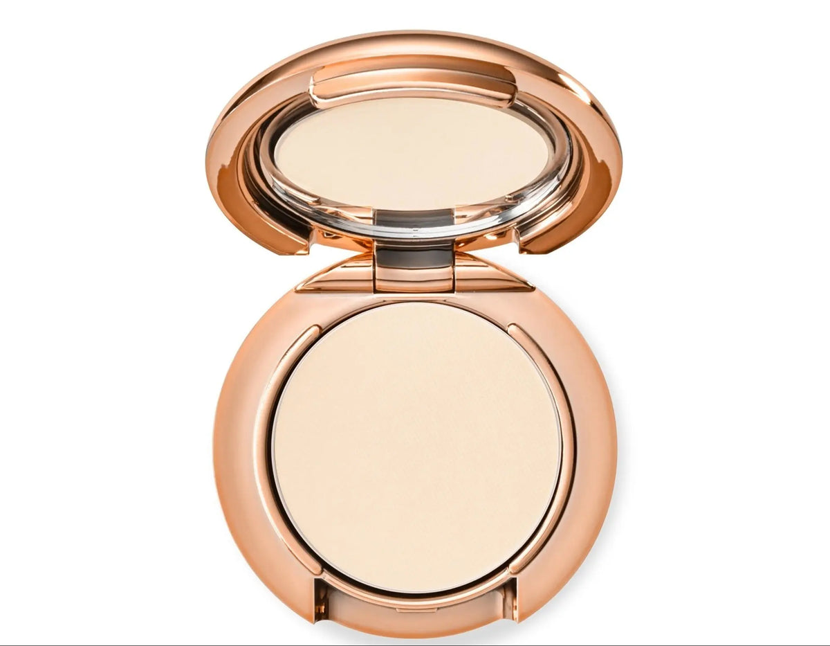 Charlotte Tilbury Phone Socket With Mini Pressed Powder    