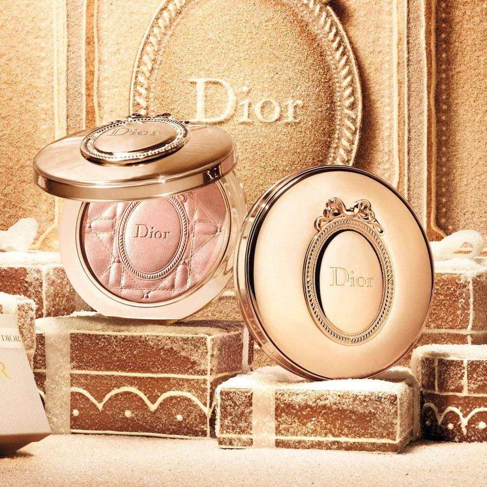 DIOR  Limited Edition Forever Glow Luminizer Highlighter -  029 Frozen Médallion    