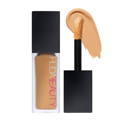 HUDA BEAUTY  #FauxFilter Matte Buildable Coverage Waterproof Concealer