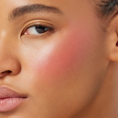 Gucci Beauty Glow Powder Blush    
