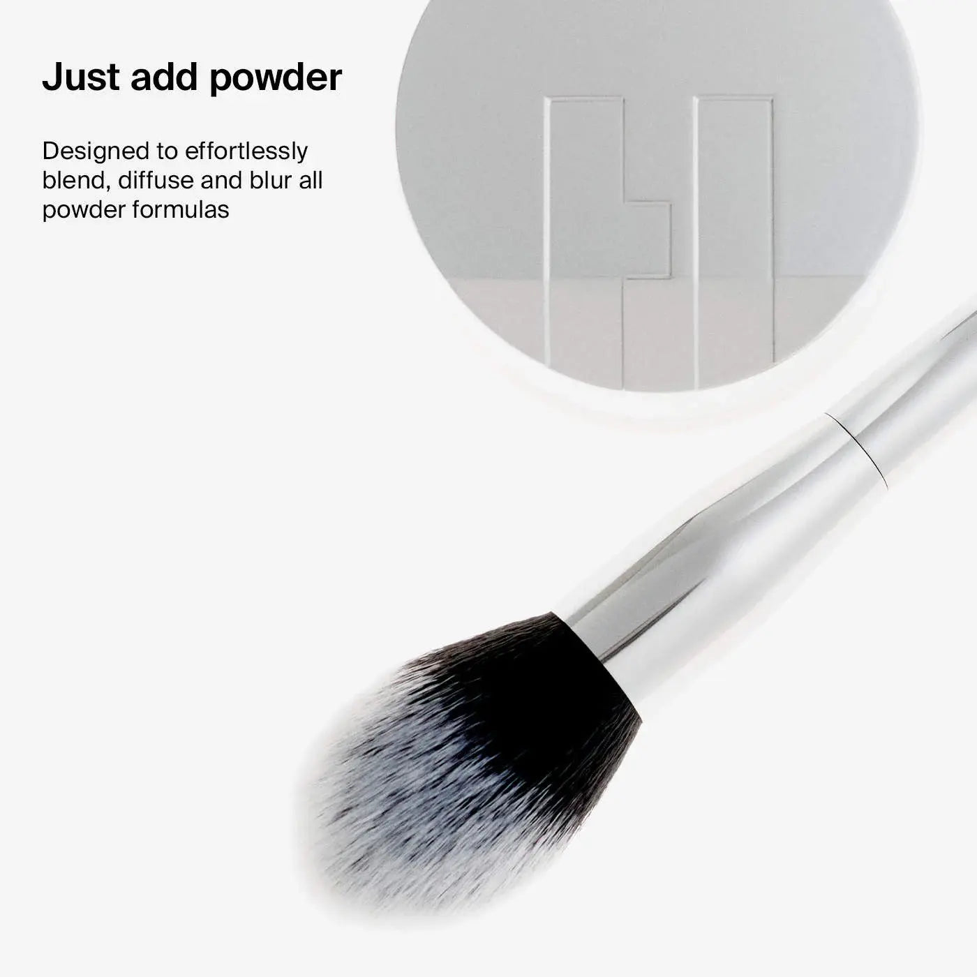 HAUS LABS BY LADY GAGA Powder Brush    