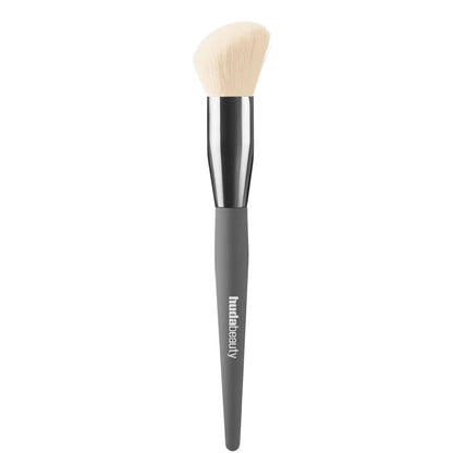 HUDA BEAUTY Diffusing Cheek Brush    