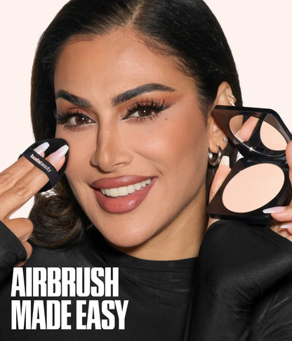 Huda Beauty - EASY BAKE PRESSED POWDER    