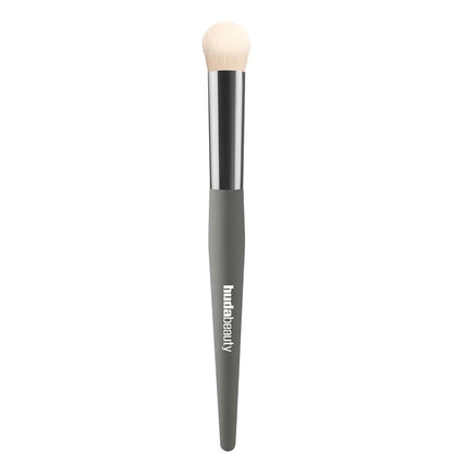 HUDA BEAUTY Undereye Buff Brush    