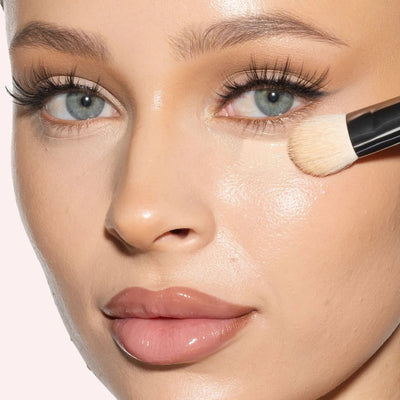 HUDA BEAUTY Undereye Buff Brush    