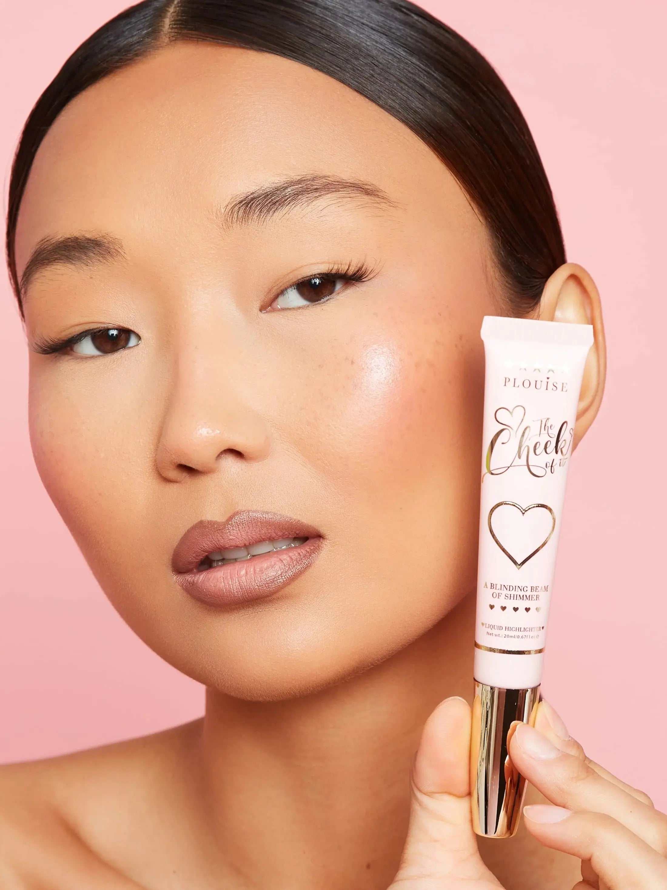 P.Louise Cheek Of It Liquid Highlighter    