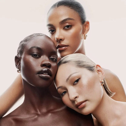 PATRICK TA  Major Skin Hydra-Luxe Luminous Skin Perfecting Foundation For Natural Glow    