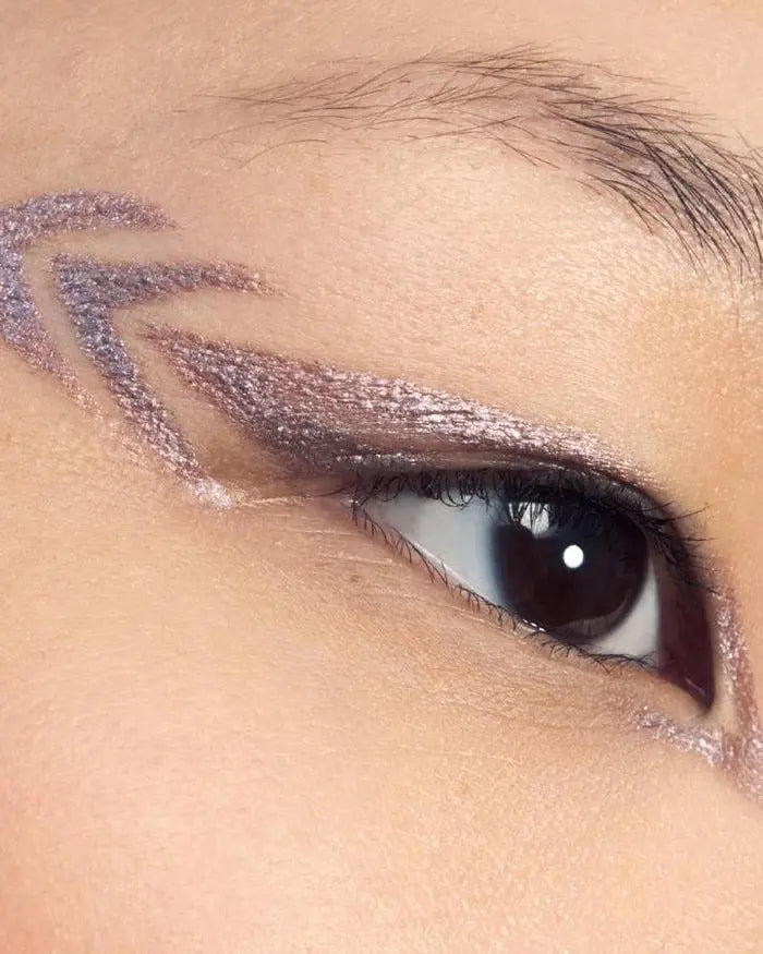 Rabanne - Colourshot liquid eyeshadow    