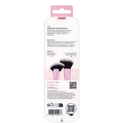 Real Techniques - Angled Fan Finishing Brush    