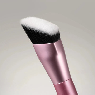 Real Techniques Cheek Hugging Contour Brush    