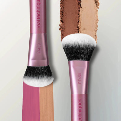 Real Techniques Ultimate Multi-Tasker Brush    