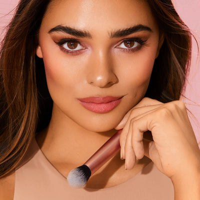 Real Techniques Seamless Complexion Makeup Brush    