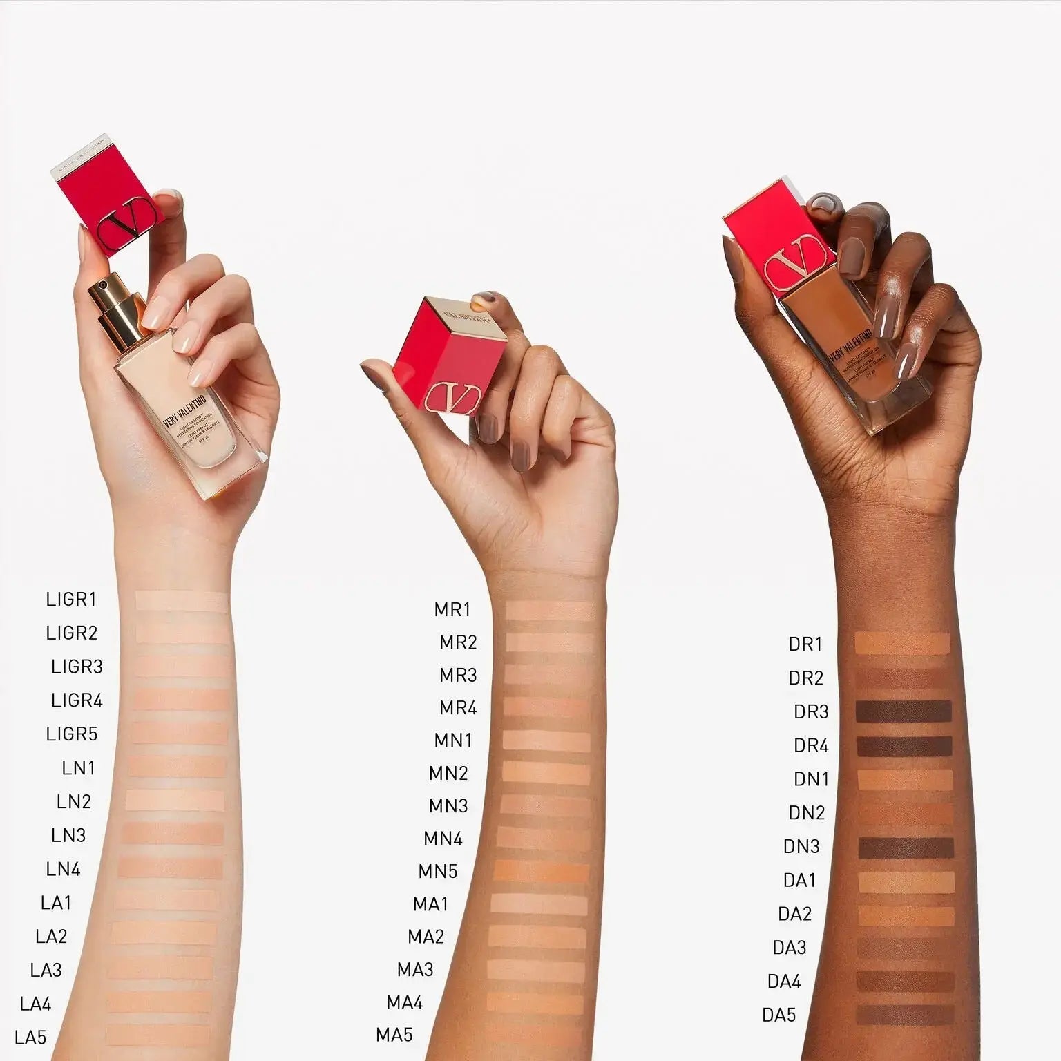 Valentino Very Valentino 24 Hour Wear Liquid Foundation    